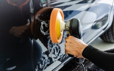 Najczęstsze przyczyny wgnieceń w samochodzie i jak ich unikać