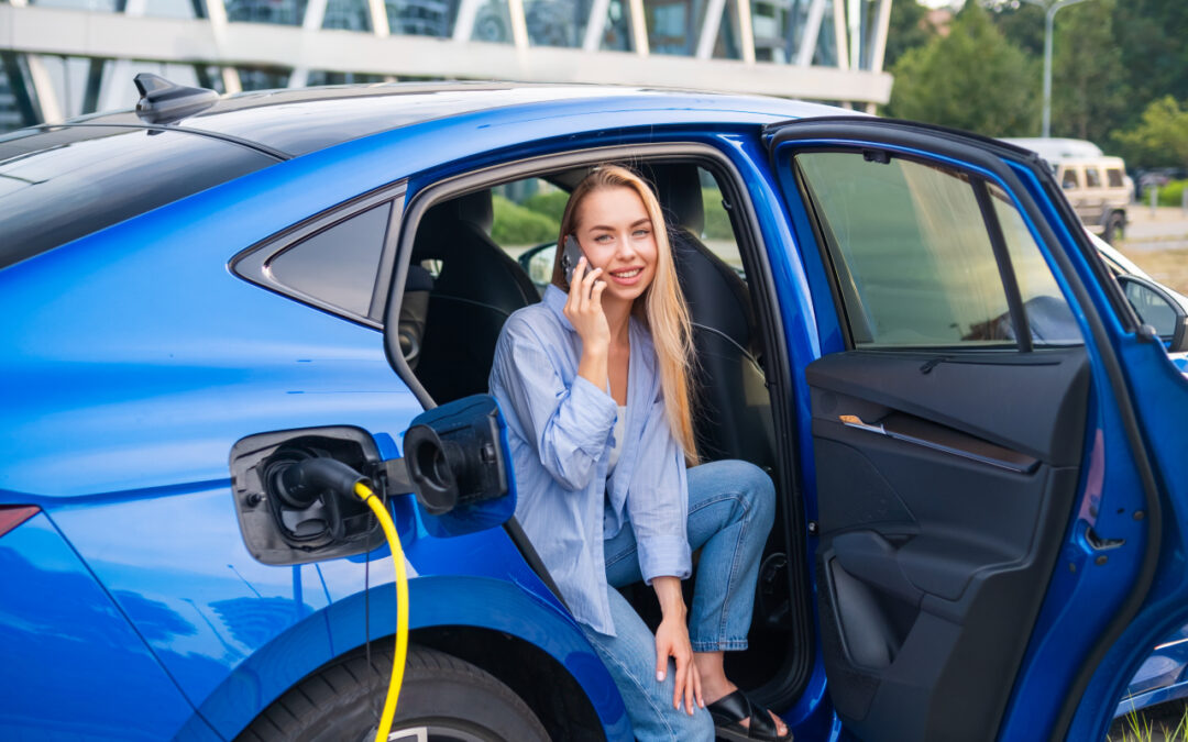 Samochód elektryczny a koszty utrzymania: prąd, serwis, ubezpieczenie – co naprawdę wychodzi taniej?