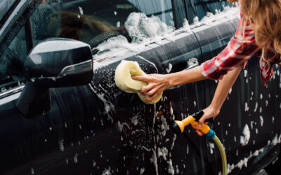 Chemia do mycia auta — jakie preparaty warto znać?